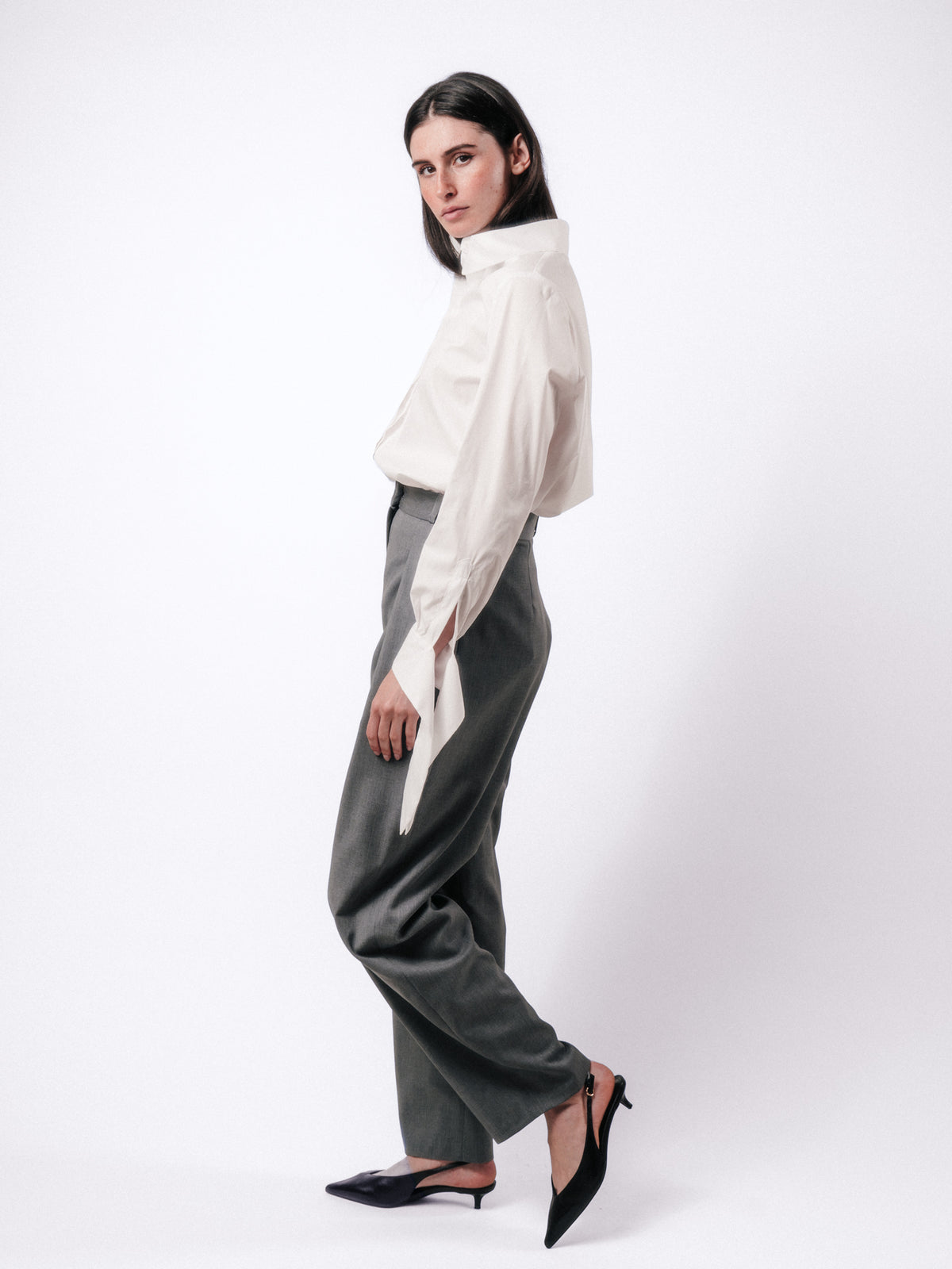 Pantaloni Oval Line